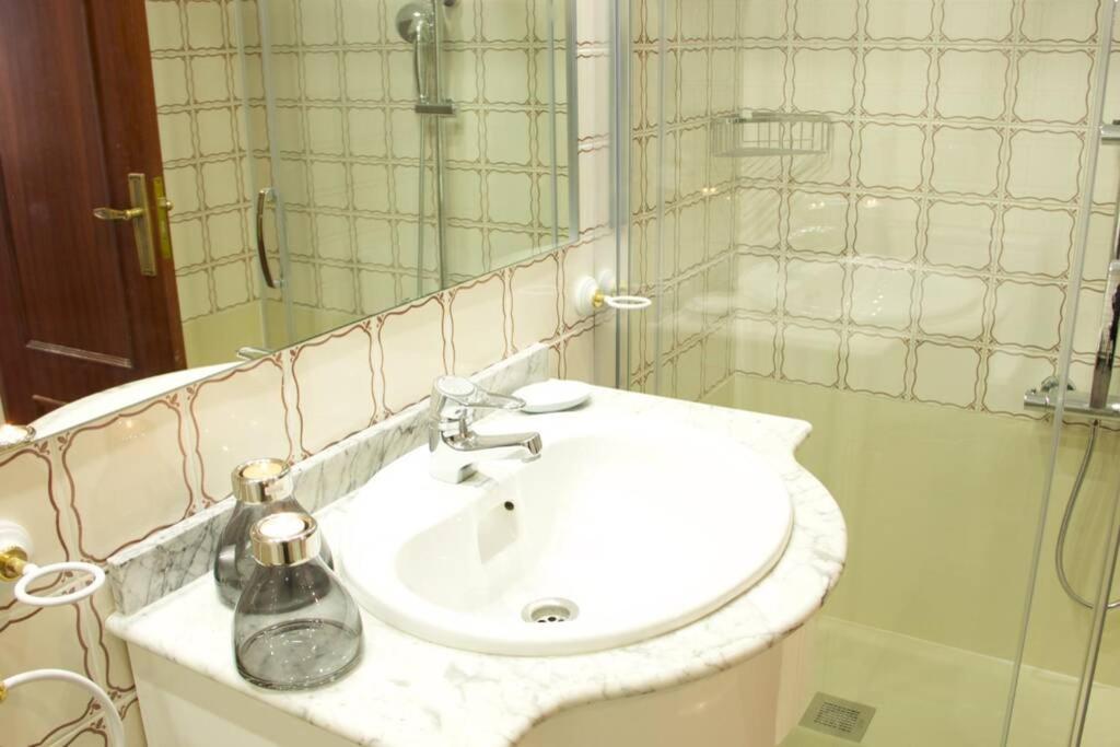 Piso En Lekeitio, Costa Vasca, Bizkaia. Appartement Buitenkant foto